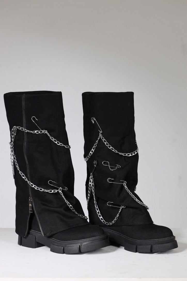 ICONIC - Black