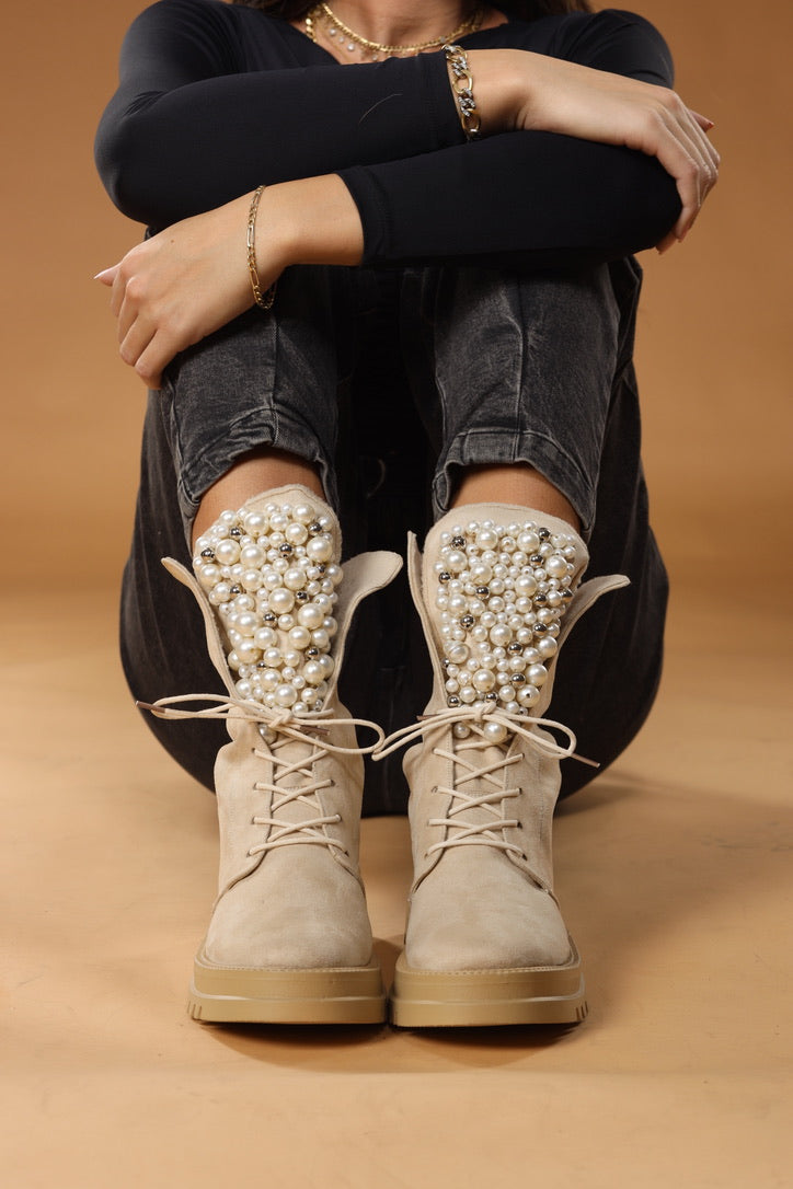 Pearl Boots
