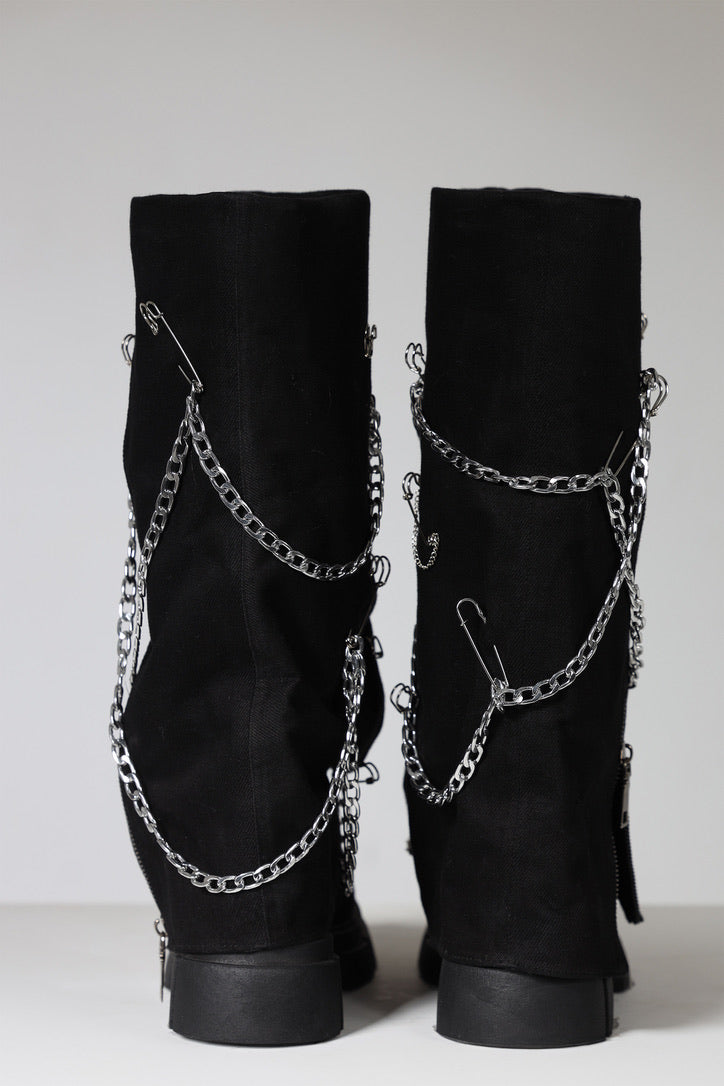 ICONIC - Black