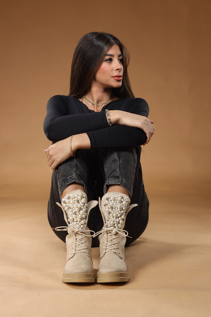 Pearl Boots